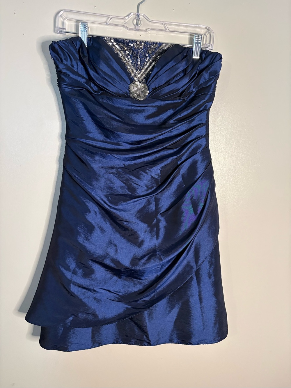 Ladies Strapless Dress